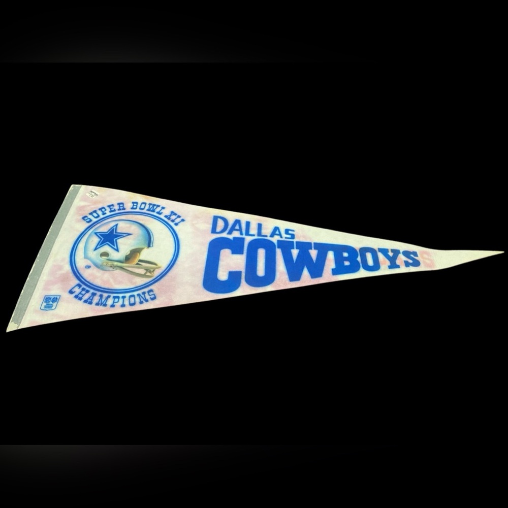 NFL Dallas Cowboys Super Bowl X11 1978 felt pennant 30” with original price tag